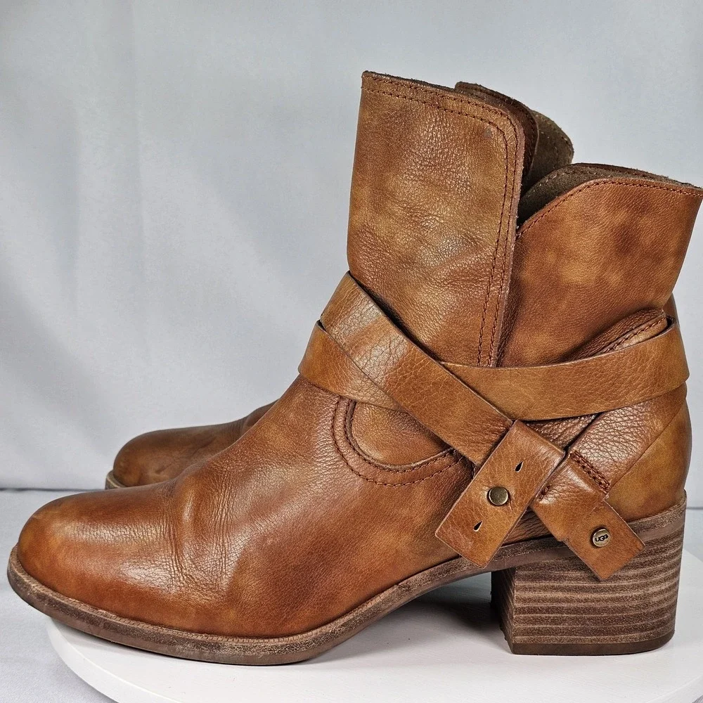 UGG Elora Chestnut Camel Leather Strappy Riding Ankle Boots Women's Sz 10‎
